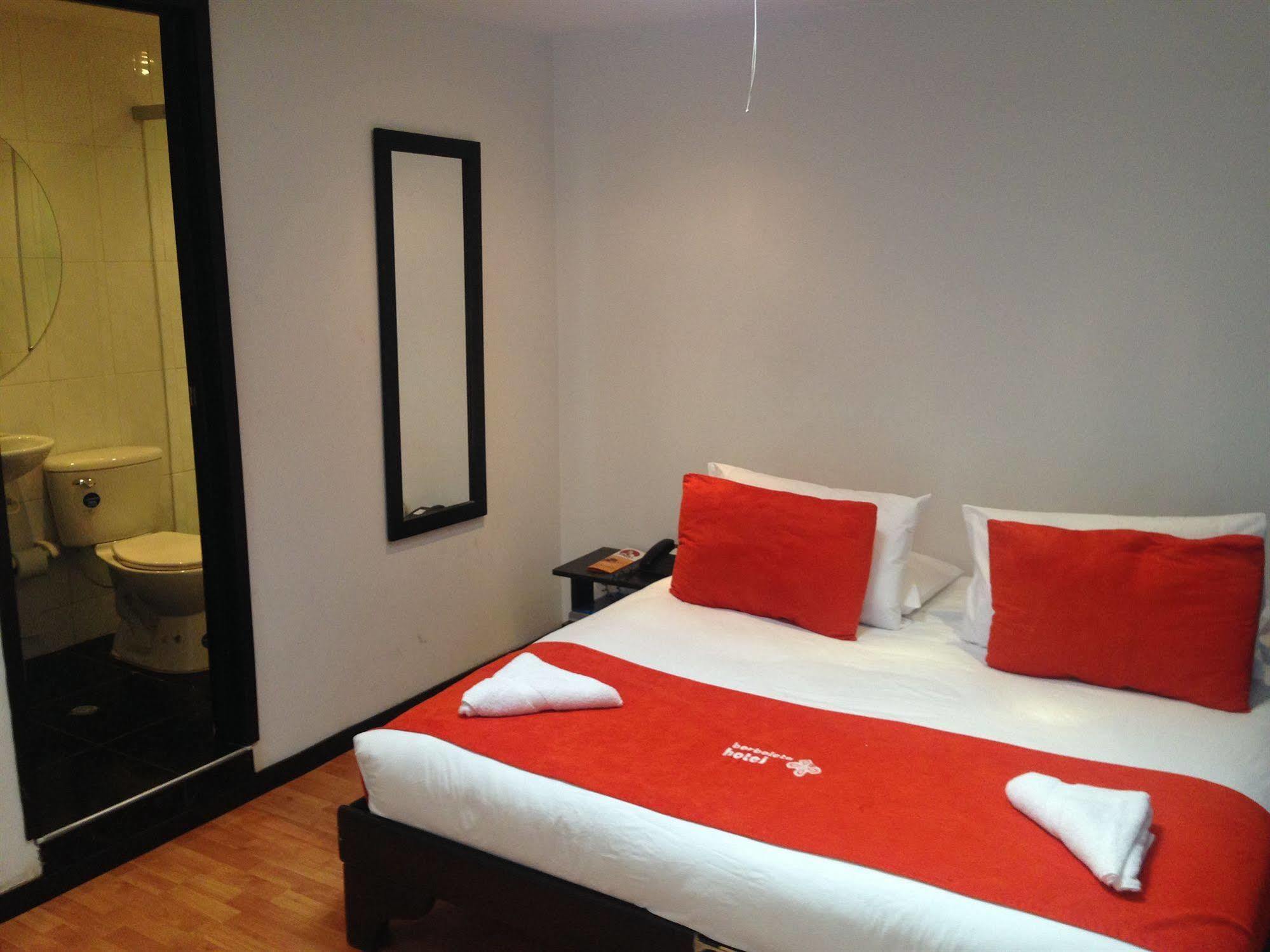 Borboleta Hotel Bogotá Zewnętrze zdjęcie